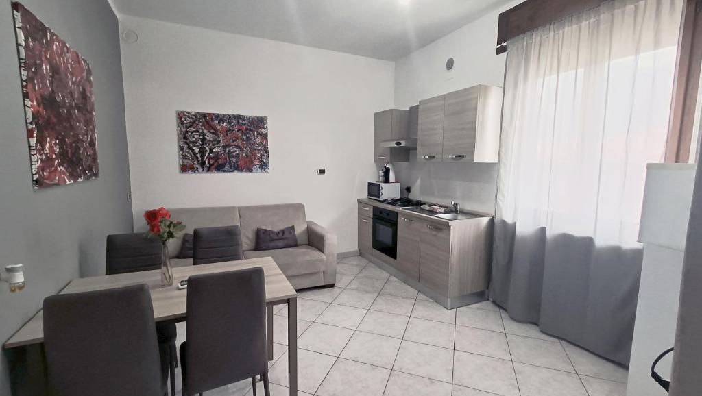 Affittacamere VALCHIAVENNA - Suite With Mountain View