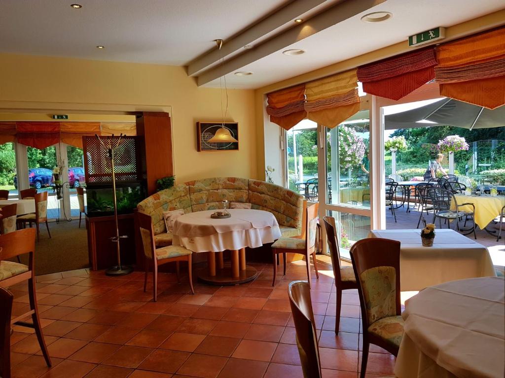 Restaurace v ubytování Gasthof Bucksande