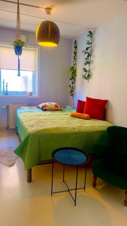 Postel nebo postele na pokoji v ubytování Oslo VIBE