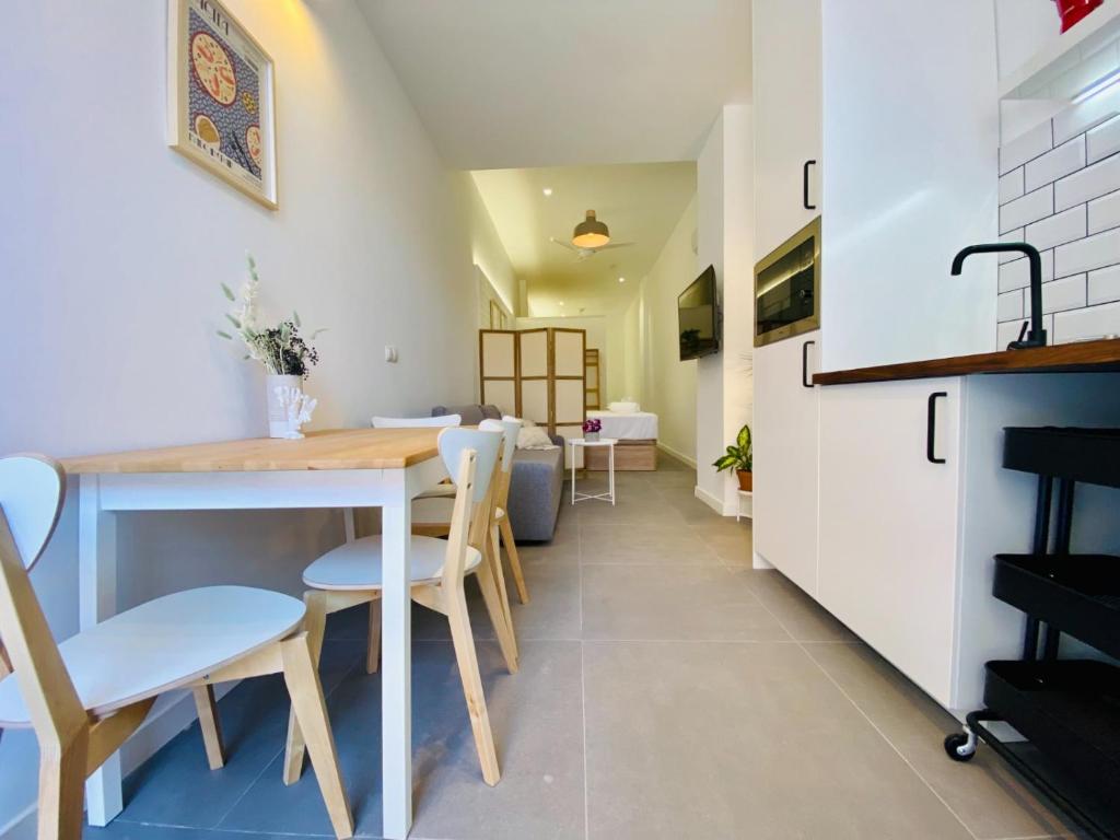 Lindo Cabanyal - Comfort Family Beachside Apartment