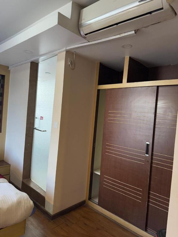 Postel nebo postele na pokoji v ubytování Cosy Stay & Dine