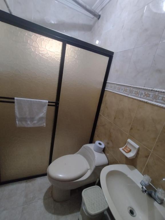 Koupelna v ubytování La fantástica Mi Hostal