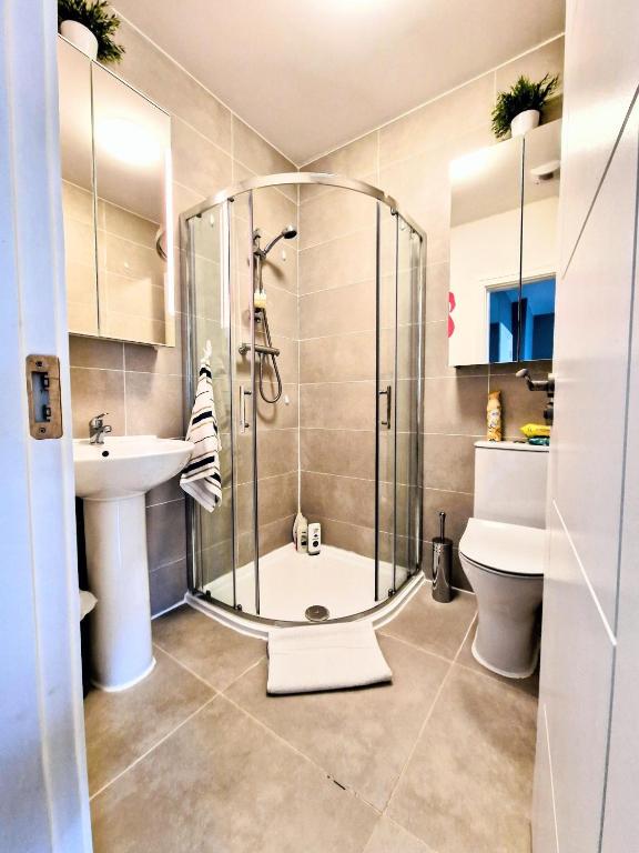 Koupelna v ubytování Master bedroom with ensuite