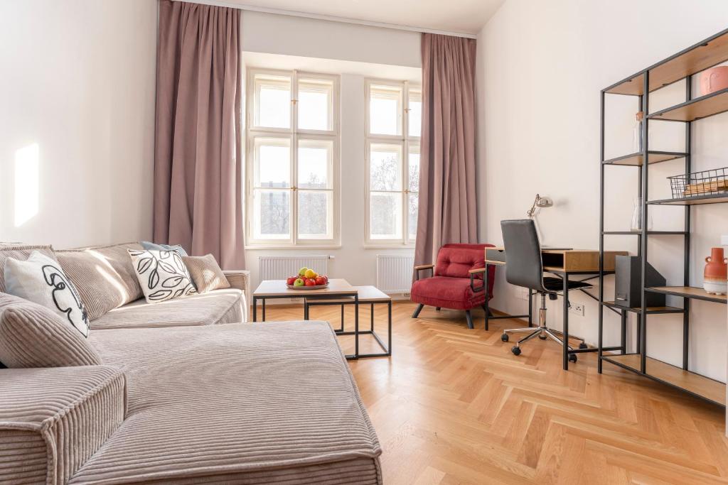 Visit Oomph Apartments - 4