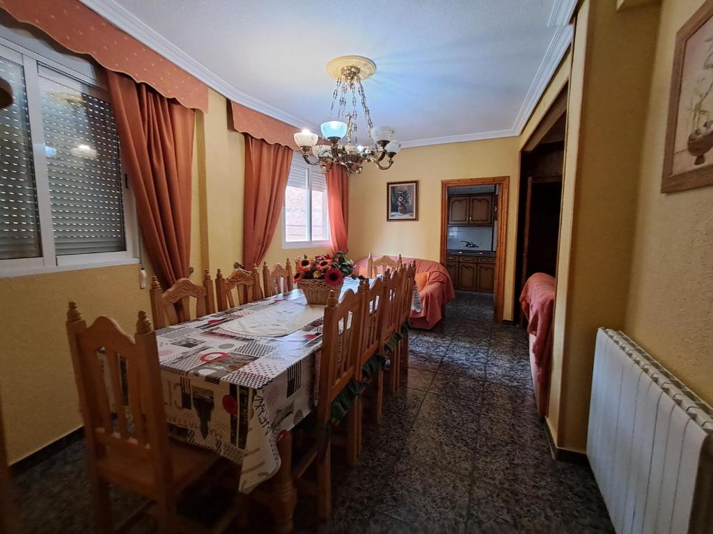 Posedenie v ubytovaní Los Gavilanes BOGARRA