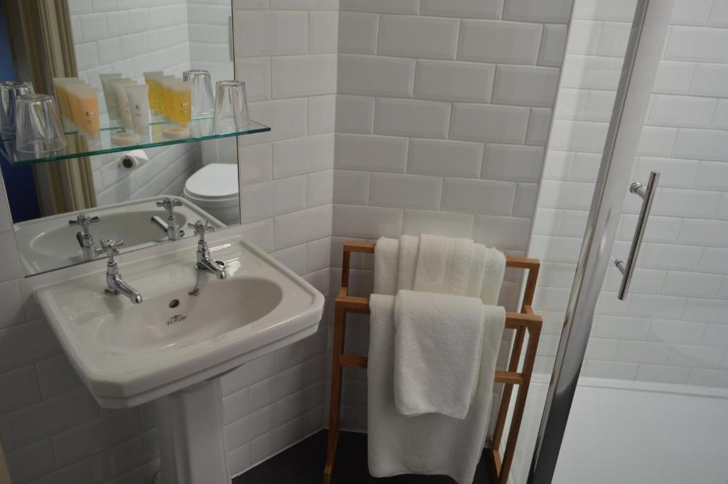 B+B Edinburgh - Family Room