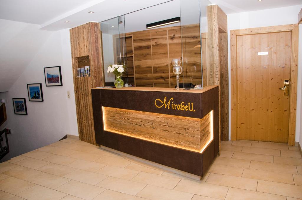 Fotografie z fotogalerie ubytování Hotel Garni Mirabell v destinaci Ischgl