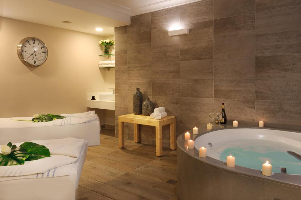 Ein Badezimmer in der Unterkunft U Magic Palace