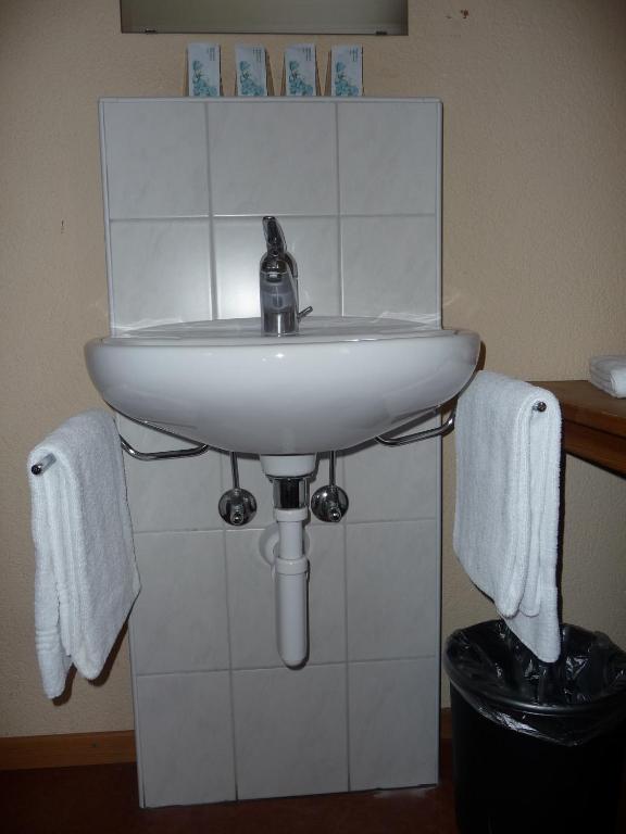 Bern Backpackers Hotel Glocke - Resim 32