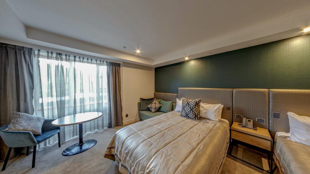 Distinction Luxmore Hotel - Resim 41