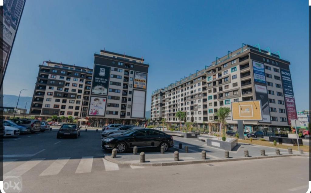 Το κτήριο όπου στεγάζεται  το διαμέρισμα