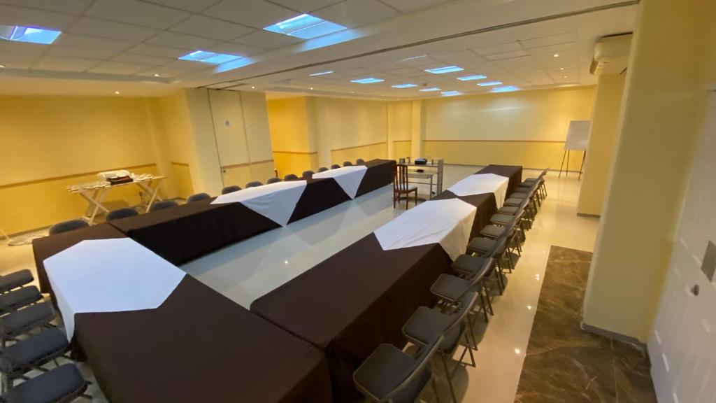 Konferenční prostory v ubytování Hotel Enterprise Inn Poliforum