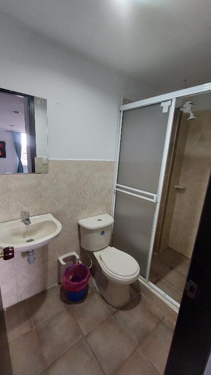 Koupelna v ubytování HOTEL MALU REAL POPAYAN Cauca