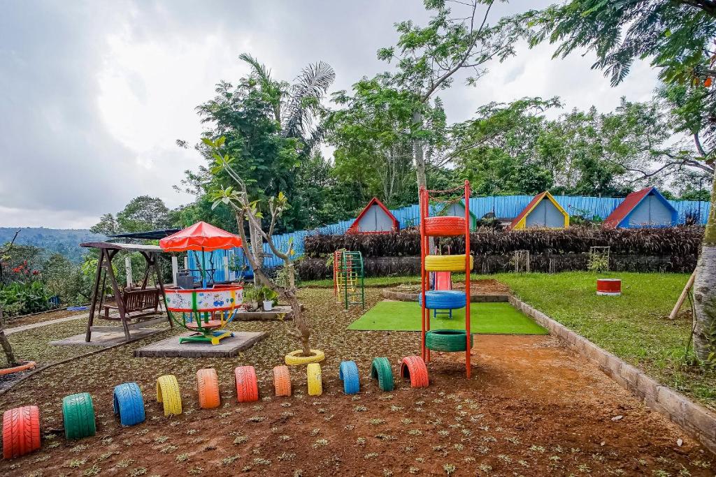 Herní místnost nebo prostor pro děti v ubytování Rainbow Glamping