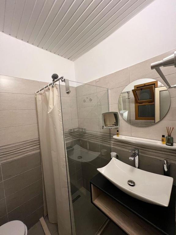 Koupelna v ubytování jericho rooms