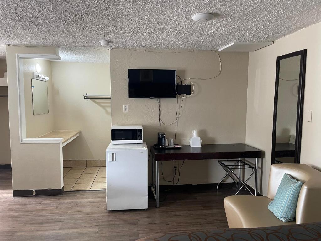 Μια τηλεόραση ή/και κέντρο ψυχαγωγίας στο Safari Motel