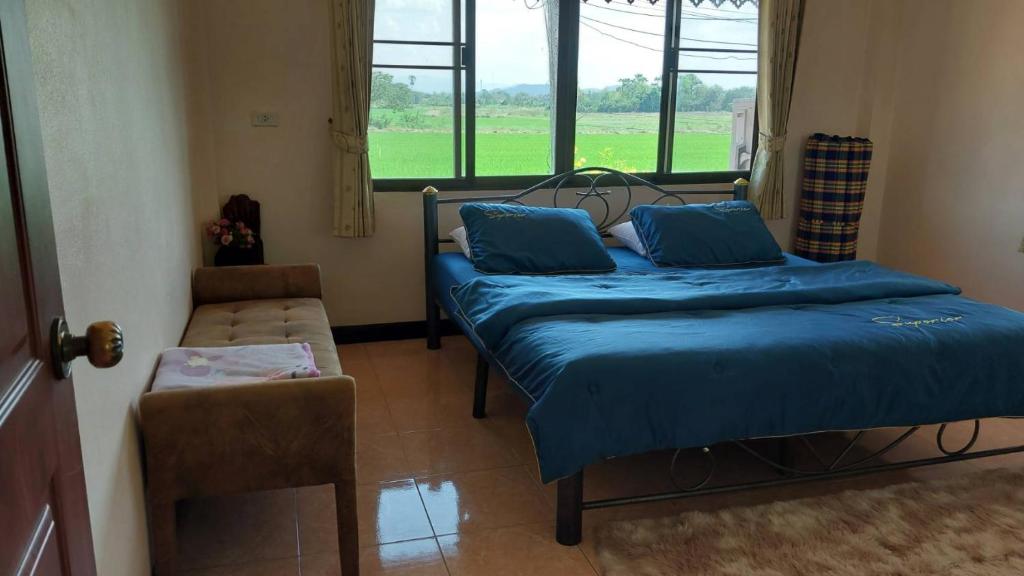 บ้านสวนนะราโต - Double Room With Mountain View