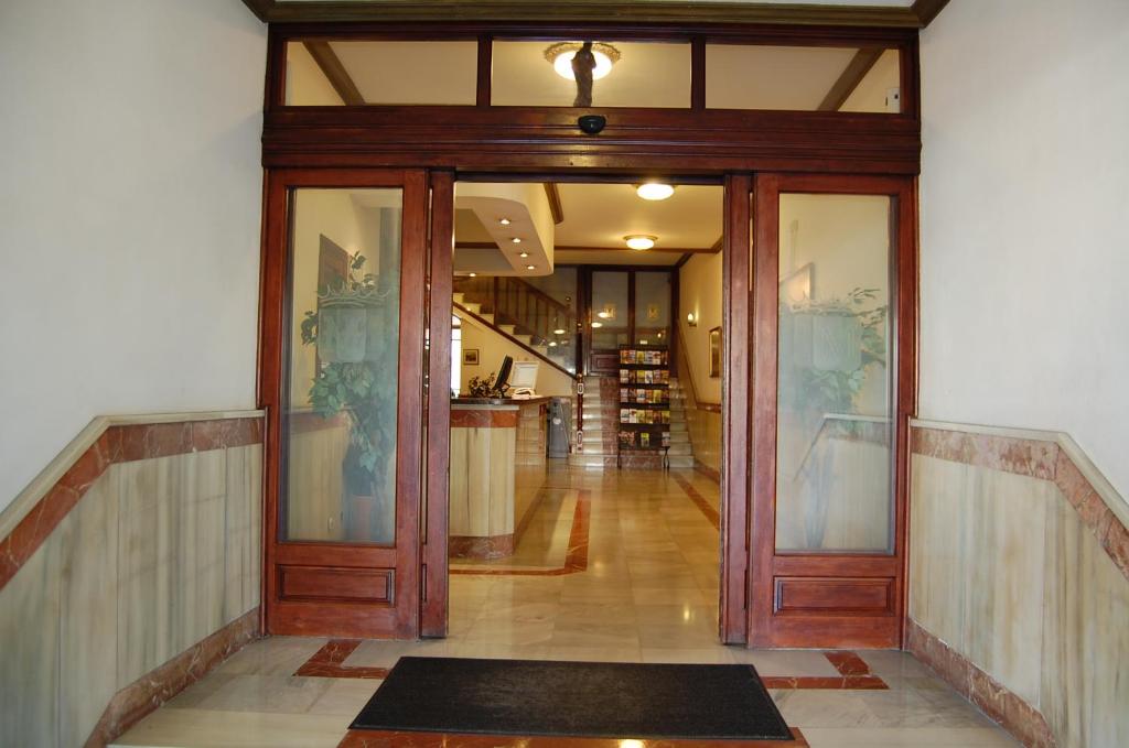 Zdjęcie z galerii obiektu Hotel Marina Victoria w mieście Algeciras
