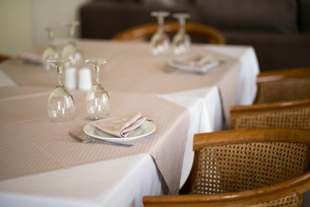 Tzaki hotel & restaurant Patras - Resim 25