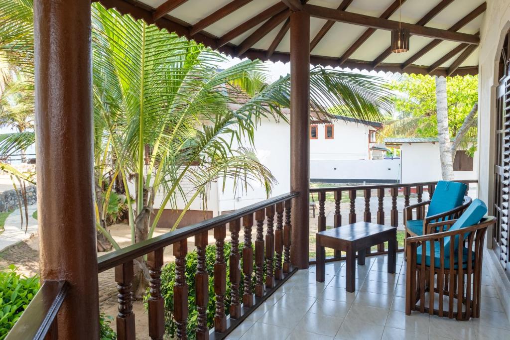 Serenity Beach Cabanas - 5