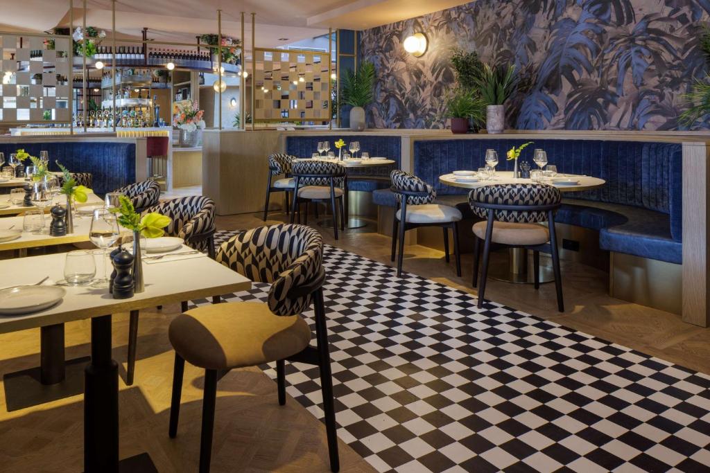 Posezení v ubytování Hilton Garden Inn Dublin City Centre