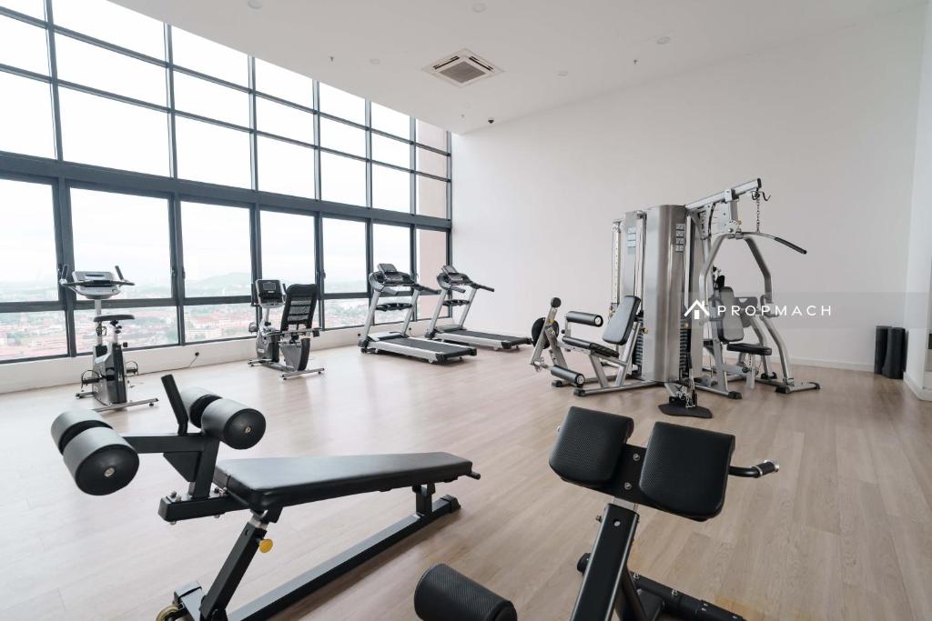 Fitness centrum a/nebo fitness zařízení v ubytování The Apple Melaka by Urban Luxe Suites