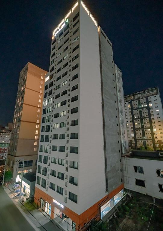 Budova, kde se hotel nachází