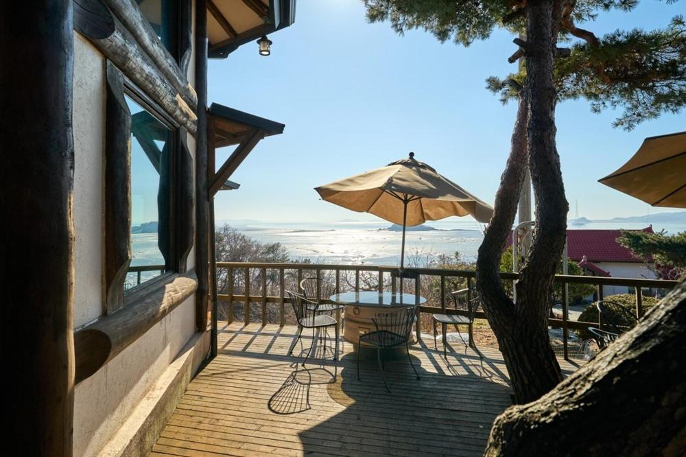 Naturlandskabet i nærheden af pensionatet