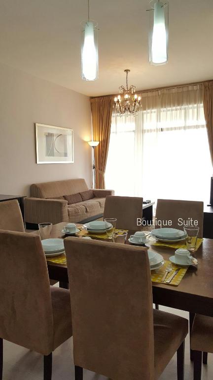 City Tropical Home I - Housity