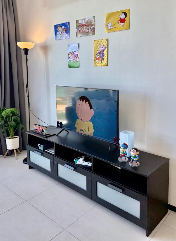 TV a/nebo společenská místnost v ubytování Crayon ShinChan 3R2B SeaView Suite
