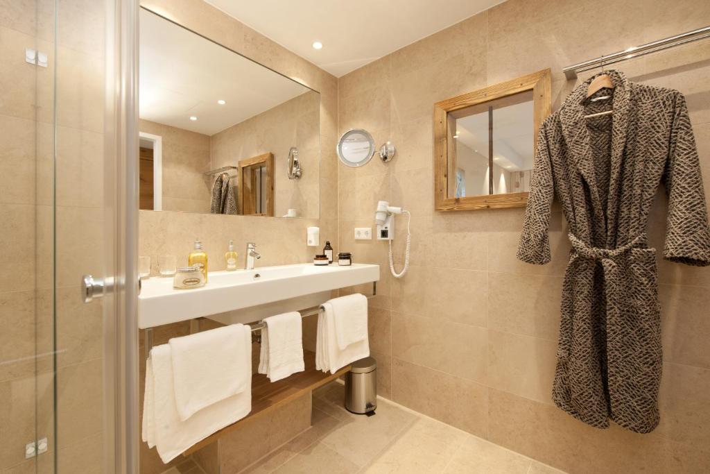 Hotel zur Post - Quadruple Room (Hotel Apartment)