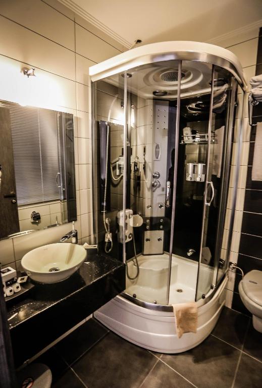 Koza Suite Hotel - Budget Double Ou Twin Room