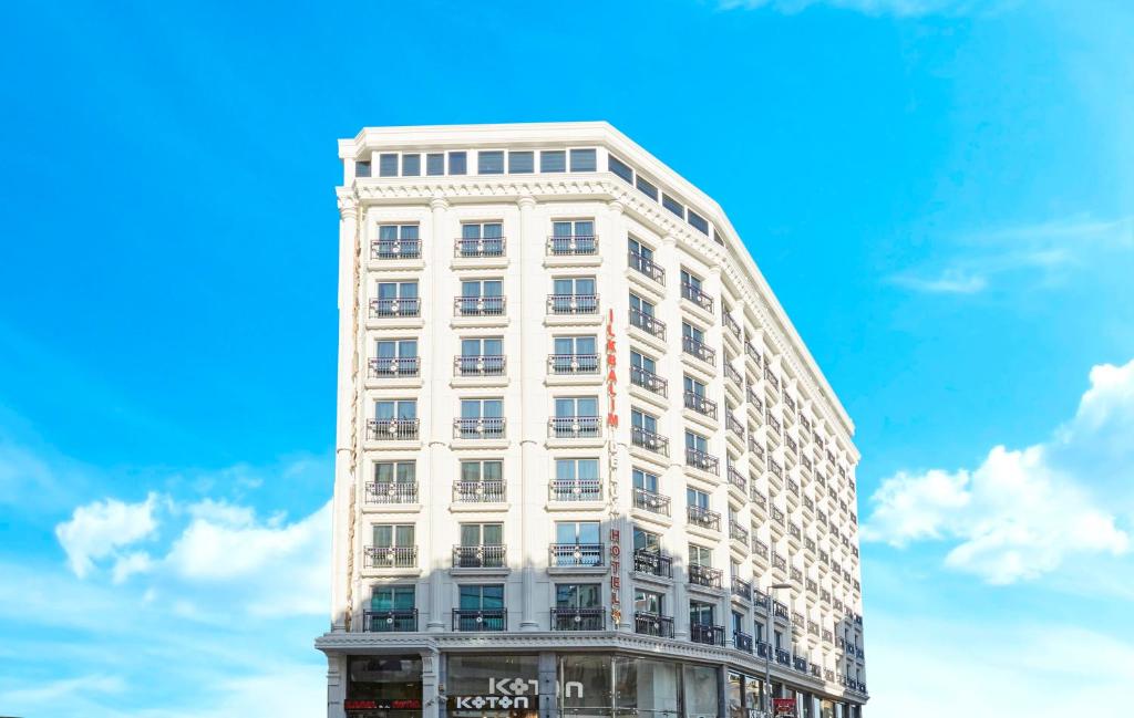 Ilkbal Deluxe Hotel Istanbul