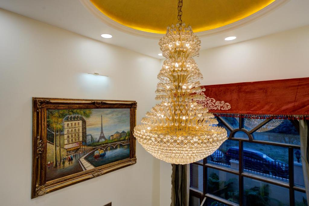 Fotografie z fotogalerie ubytování Amrit Hotel - Hotel & Banquet,Sector 32 v destinaci Gurgáon