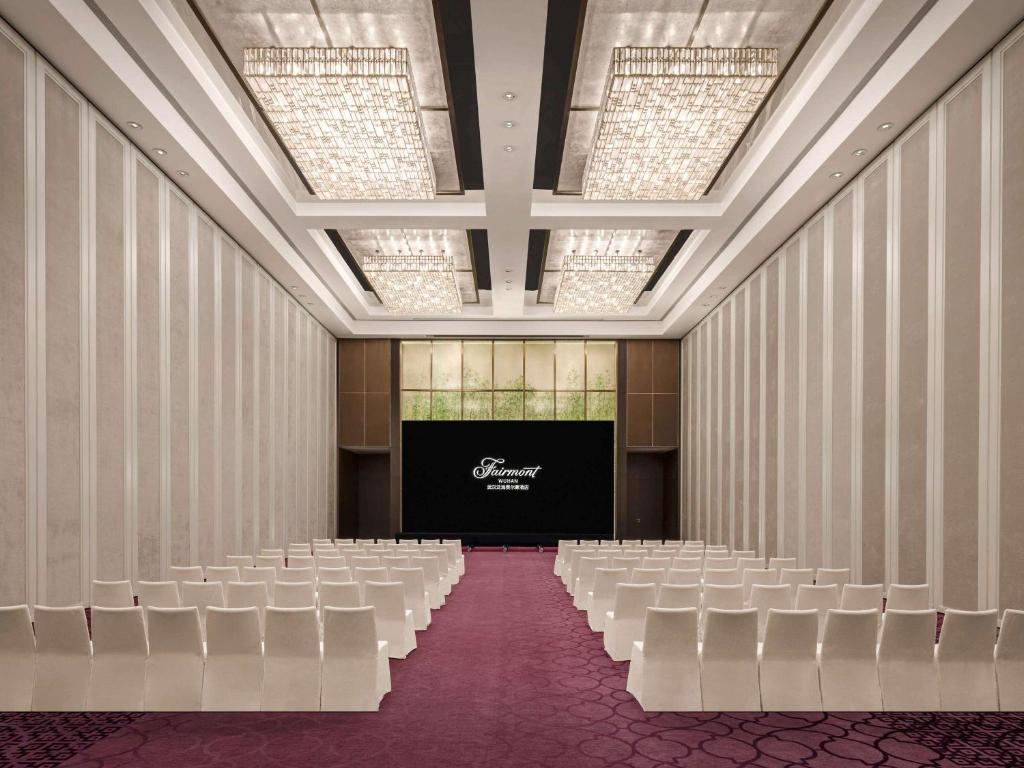 Konferenční prostory v ubytování Fairmont Wuhan