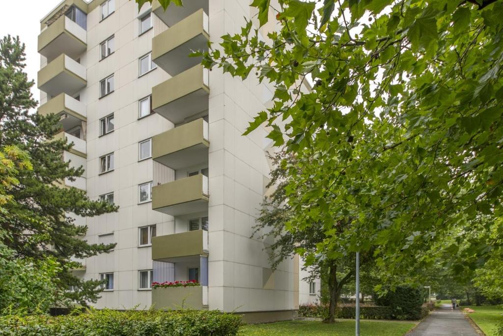 Private Apartment - 