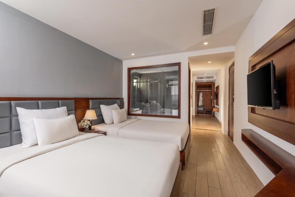 Suite Gia Đình