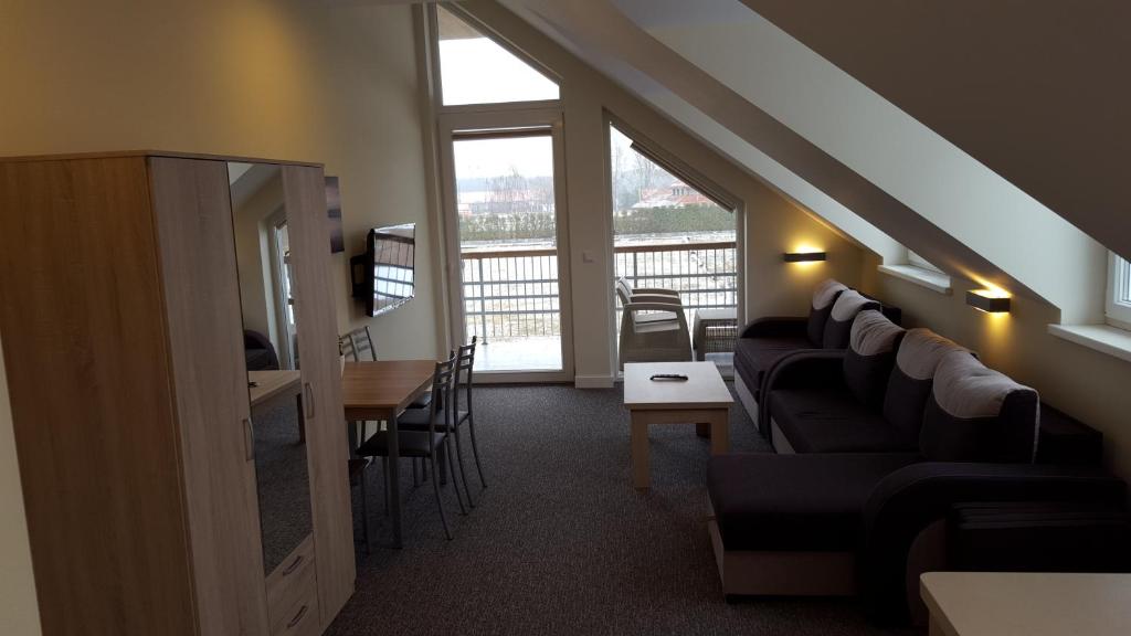 Aparthotel EuforiaPort - Apartment With Partial Lake View