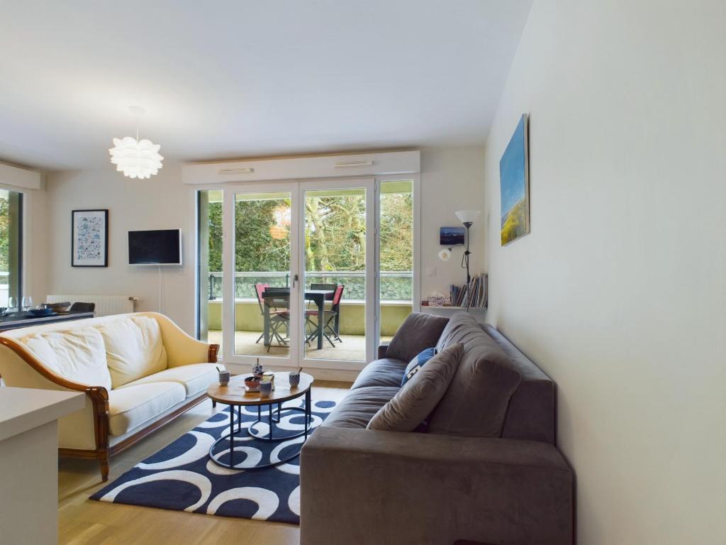 Séjour à 4, Gare et Lajarrige, Grande terrasse