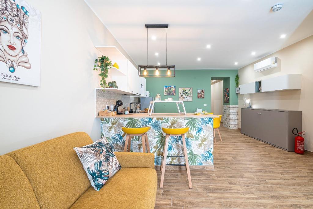 Η κουζίνα ή μικρή κουζίνα στο Solemì