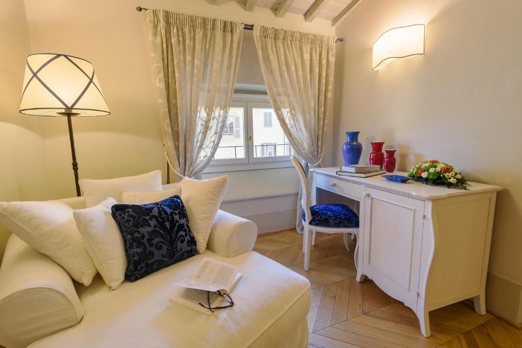 Palazzo della Stufa Residenza D'Epoca - 12