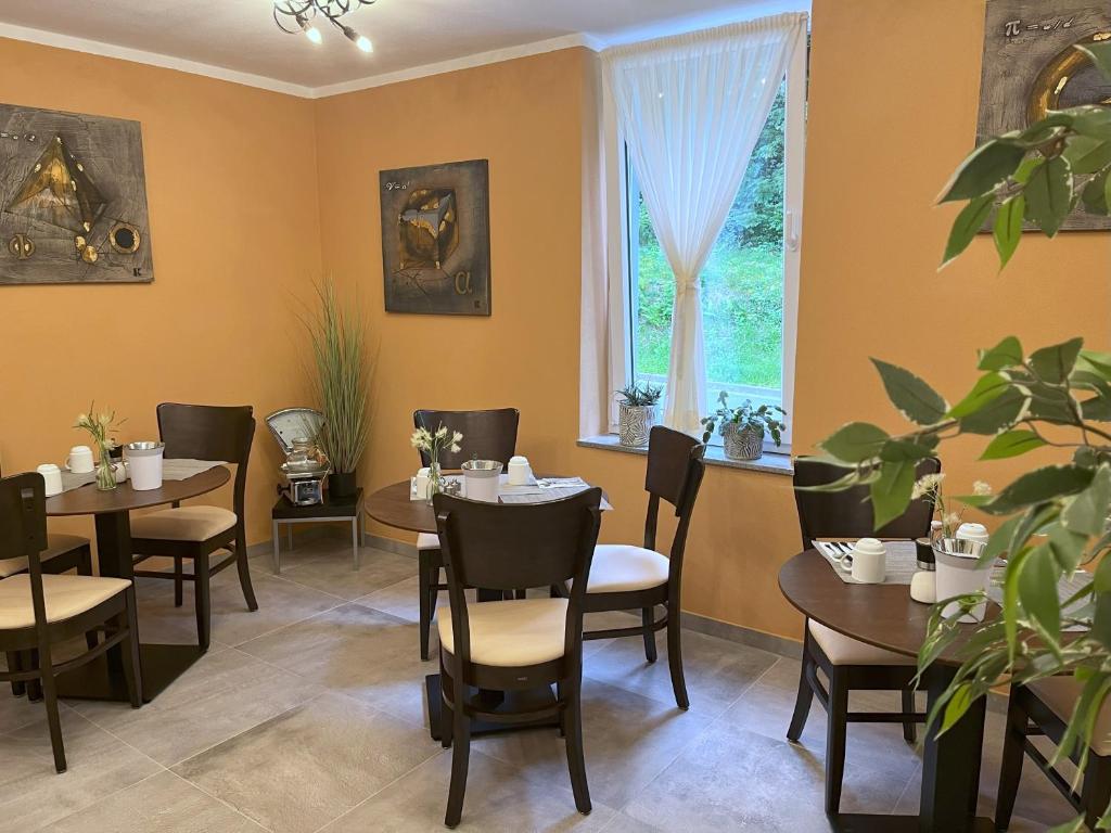 Posezení v ubytování Le petit Palais - Hotel/Pension