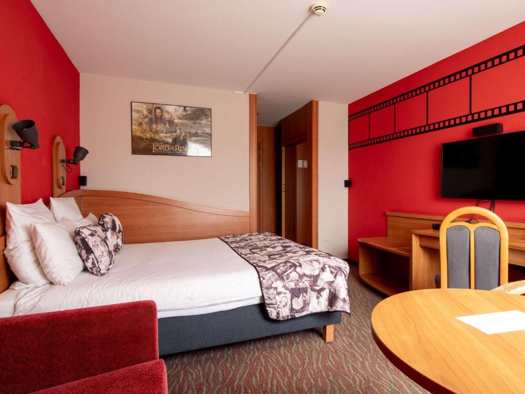Posteľ alebo postele v izbe v ubytovaní Mercure Cieszyn