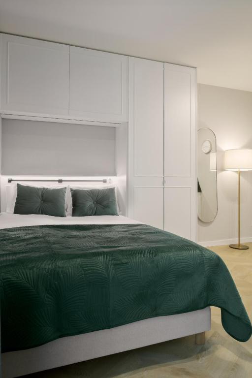 Metropolis Apartments - 14