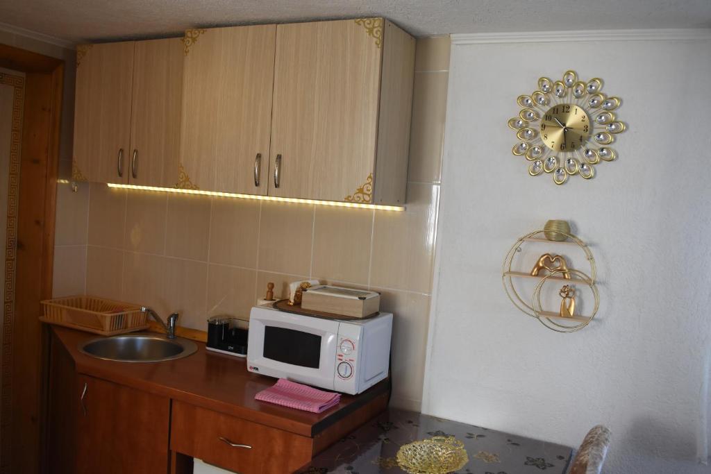 Kuchyň nebo kuchyňský kout v ubytování Šepić Accommodation