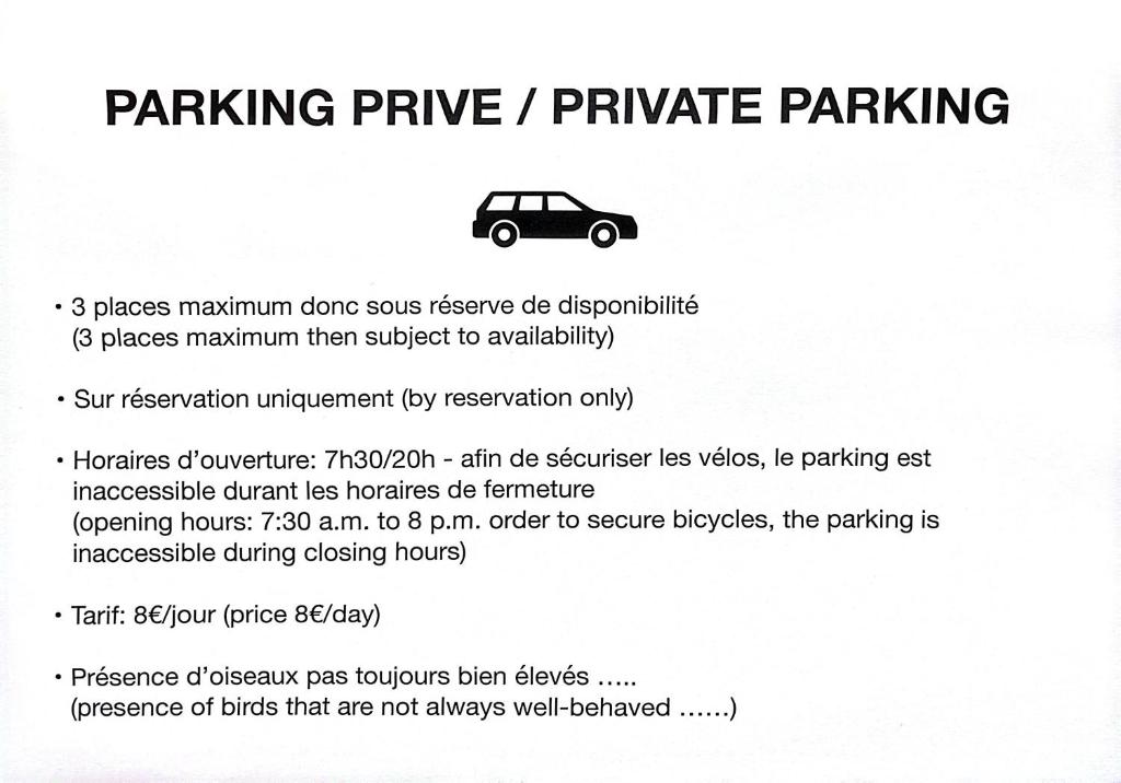 Certifikát, hodnocení, plakát nebo jiný dokument vystavený v ubytování Hôtel Le Mirage
