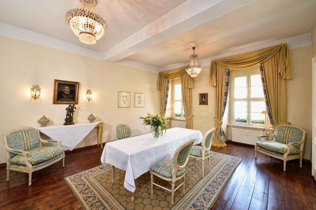 Fotografie z fotogalerie ubytování Hotel Graf von Mansfeld v destinaci Lutherstadt Eisleben