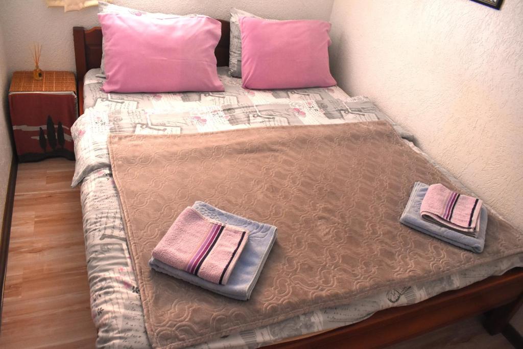 Postel nebo postele na pokoji v ubytování Šepić Accommodation