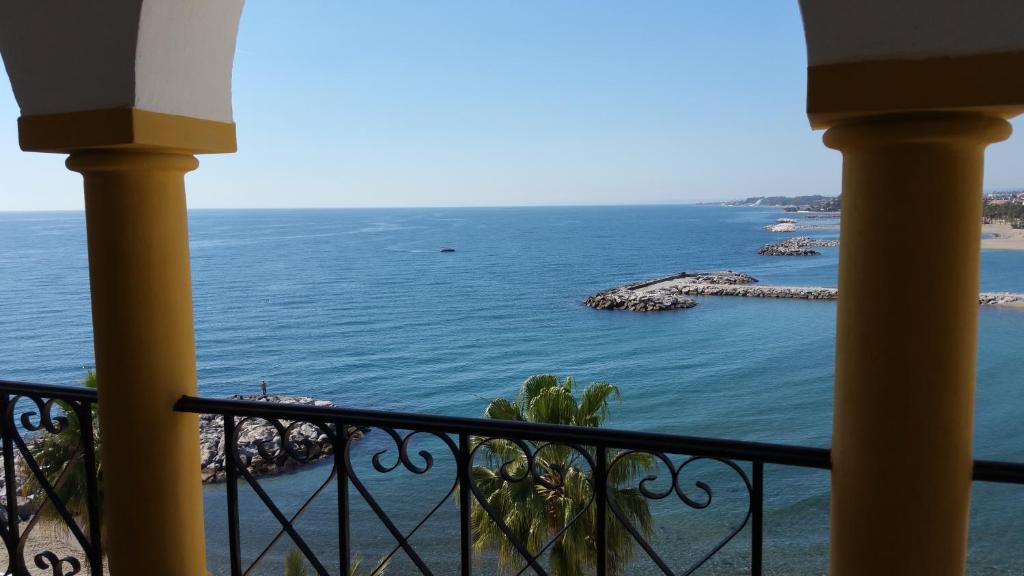 Park Plaza Suites Apartamentos - Resim 29