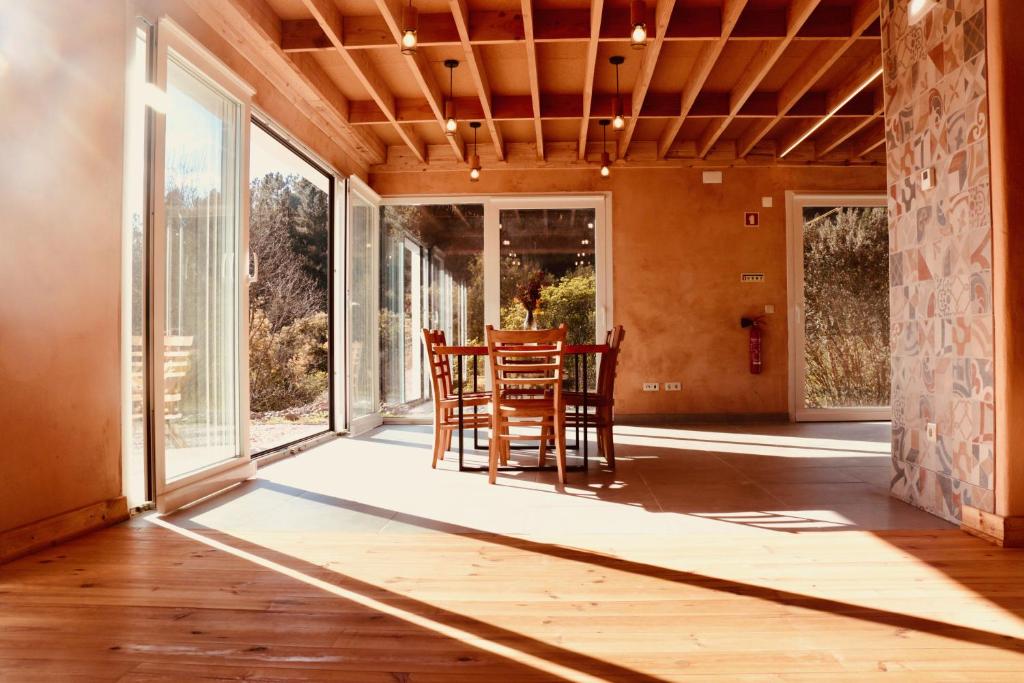 Posezení v ubytování Ananda Guesthouse AL
